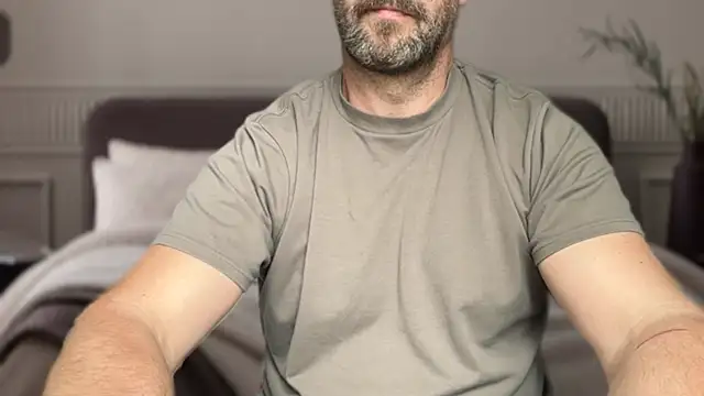 Mr Beef online show from 09/10/25, 04:40