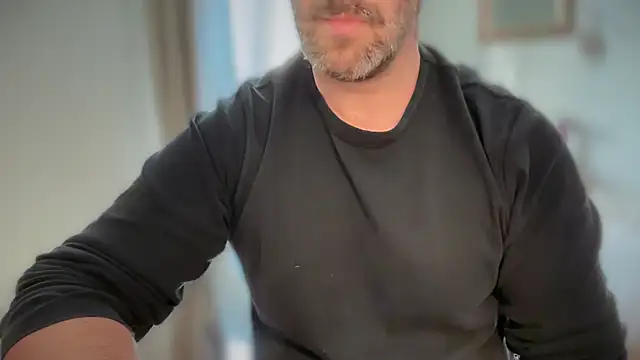 Mr Beef online show from 12/20/25, 02:35