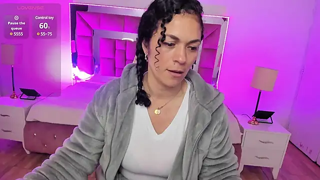 Aliciia cute1 online show from 03/07/25, 09:48