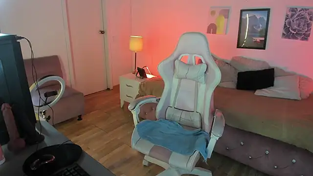 Aliciia cute1 online show from 10/05/25, 08:40