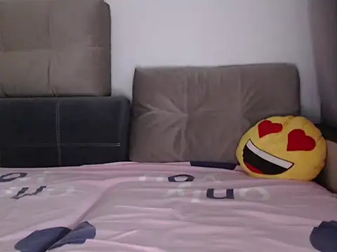  JustmeHere  online show from 09/25/25, 09:02