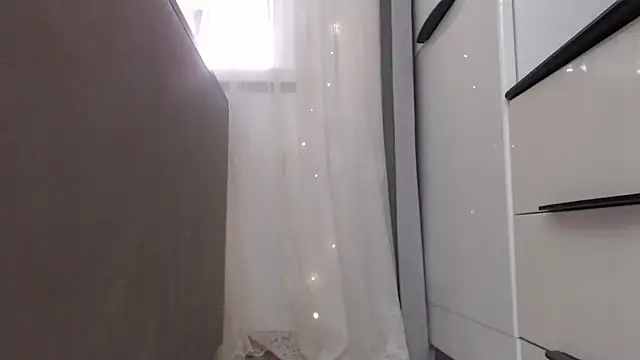  JustmeHere  online show from 11/09/25, 09:29