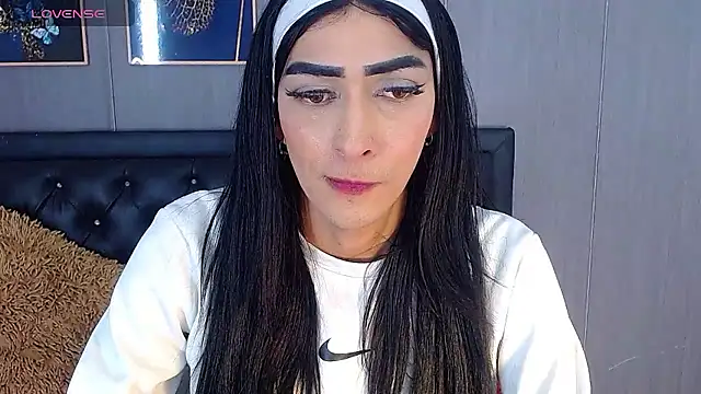 Snapshot of Evelynn_sex_ chatting on 12/07/24, 12:56 Evelynn sex online show from 12/07/24, 12:56