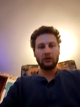 Snapshot of Seymour93 chatting on 01/04/25, 11:48 Seymour93 online show from 01/04/25, 11:48