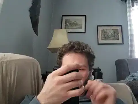 Snapshot of Seymour93 chatting on 01/24/25, 04:49 Seymour93 online show from 01/24/25, 04:49