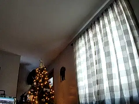 Snapshot of Seymour93 chatting on 01/30/25, 01:31 Seymour93 online show from 01/30/25, 01:31