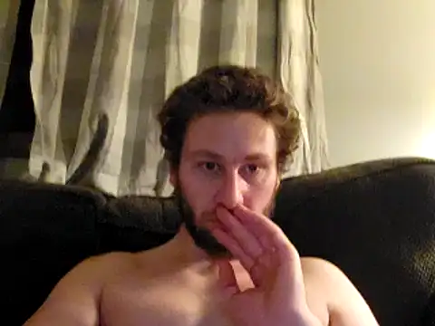 Snapshot of Seymour93 chatting on 01/31/25, 12:17 Seymour93 online show from 01/31/25, 12:17