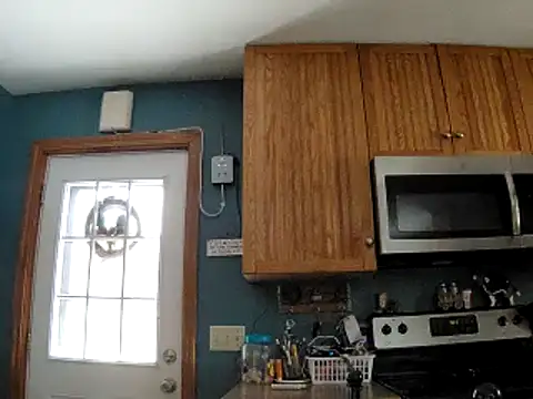 Snapshot of Seymour93 chatting on 02/03/25, 02:24 Seymour93 online show from 02/03/25, 02:24