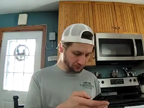 Snapshot of Seymour93 chatting on 02/11/25, 04:02 Seymour93 online show from 02/11/25, 04:02