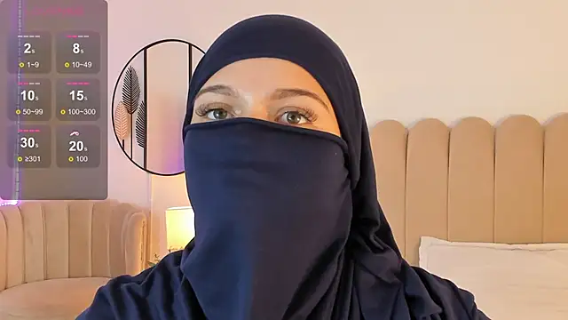 Snapshot of anna-henao chatting on 12/05/24, 05:06 anna-henao online show from 12/05/24, 05:06