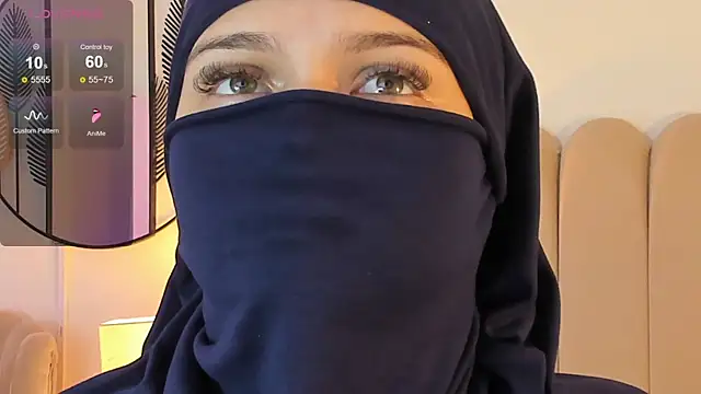 Snapshot of anna-henao chatting on 12/10/24, 01:55 anna-henao online show from 12/10/24, 01:55