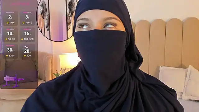 Snapshot of anna-henao chatting on 12/12/24, 12:55 anna-henao online show from 12/12/24, 12:55