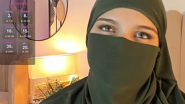 Snapshot of anna-henao chatting on 01/15/25, 03:29 anna-henao online show from 01/15/25, 03:29