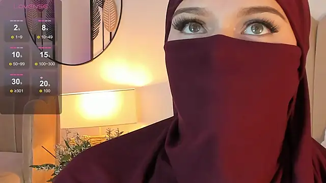 Snapshot of anna-henao chatting on 01/25/25, 05:40 anna-henao online show from 01/25/25, 05:40