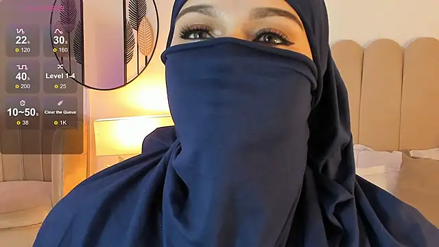 Snapshot of anna-henao chatting on 02/10/25, 04:58 anna-henao online show from 02/10/25, 04:58