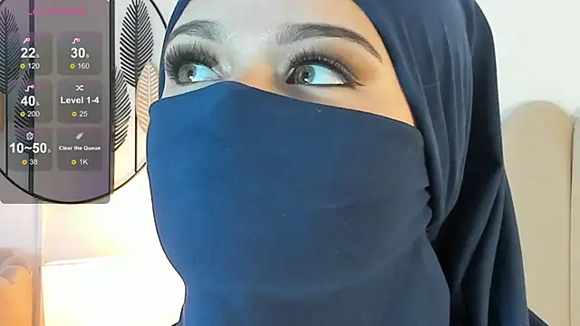 Snapshot of anna-henao chatting on 02/13/25, 12:21 anna-henao online show from 02/13/25, 12:21