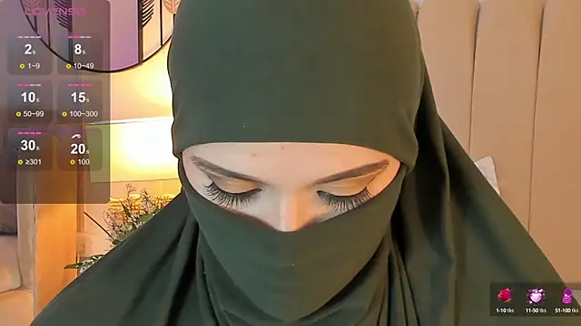 Snapshot of anna-henao chatting on 02/15/25, 06:55 anna-henao online show from 02/15/25, 06:55