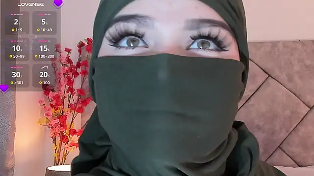 anna-henao online show from 11/06/25, 05:36