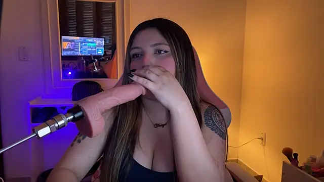 Snapshot of SweetPaige_ chatting on 09/26/25, 05:50 SweetPaige online show from 09/26/25, 05:50