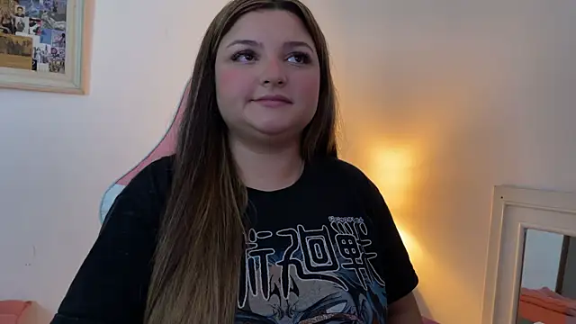 Snapshot of SweetPaige_ chatting on 12/02/25, 05:41 SweetPaige online show from 12/02/25, 05:41