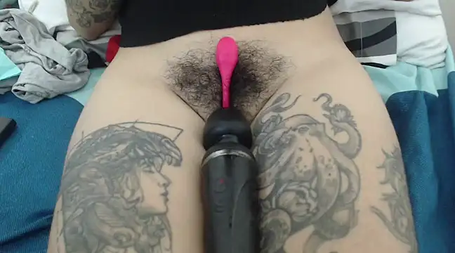 meganfoxx9 online show from 12/13/24, 10:55