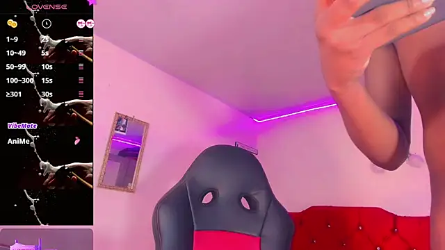 naomy  xx online show from 02/12/25, 10:14