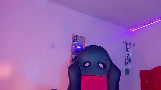 naomy  xx online show from 03/05/25, 08:00