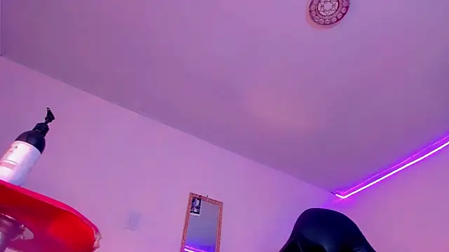 naomy  xx online show from 03/12/25, 07:06