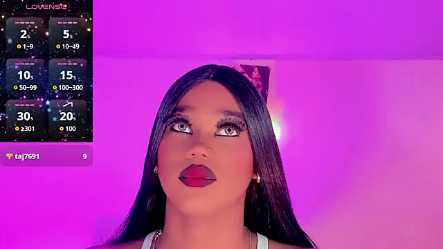 naomy  xx online show from 11/30/25, 09:30