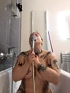 divine eve online show from 12/20/25, 03:08