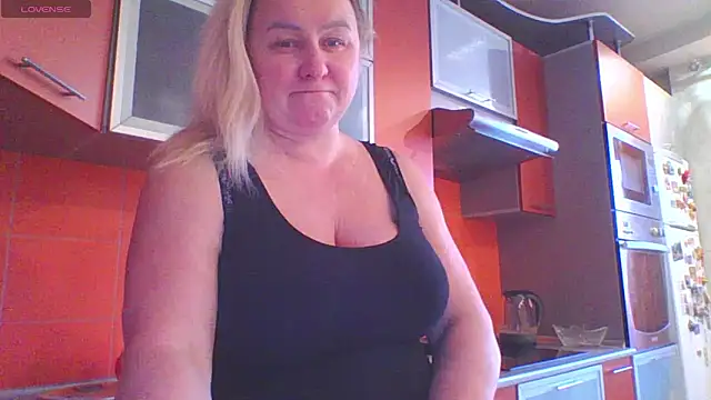 mira robinsonnn online show from 02/15/26, 11:08