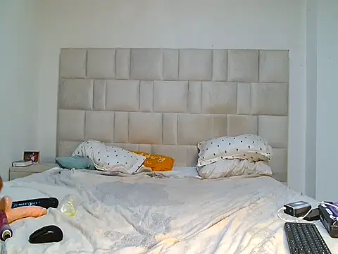 Snapshot of star_gurl chatting on 11/02/25, 05:48 star gurl online show from 11/02/25, 05:48