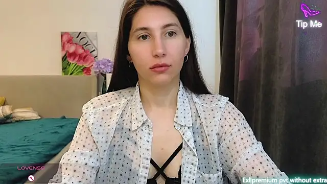 marrycolins online show from 06/10/26, 02:01