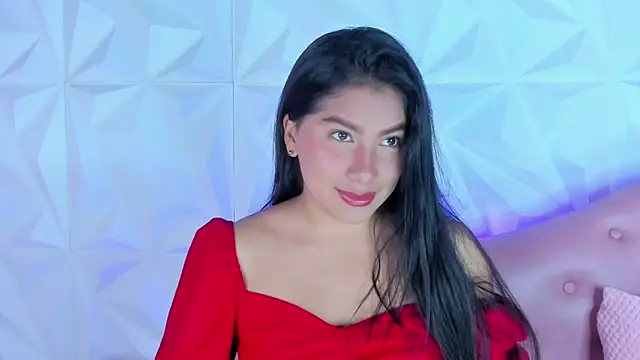 LinnaGardenia online show from 01/14/25, 01:38