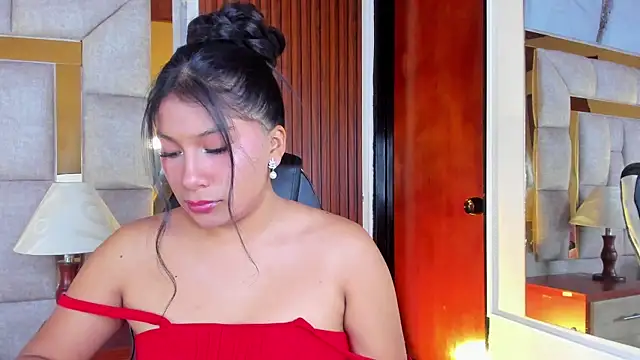 Snapshot of LinnaGardenia chatting on 01/14/26, 01:17 LinnaGardenia online show from 01/14/26, 01:17