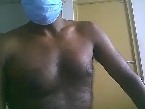 Snapshot of chocodk01 chatting on 09/19/25, 02:46 chocodk01 online show from 09/19/25, 02:46