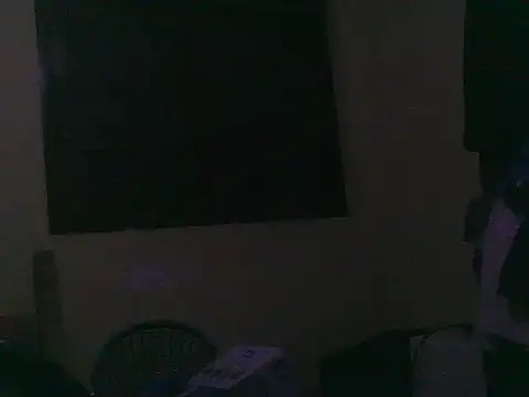 Snapshot of chocodk01 chatting on 11/06/25, 04:52 chocodk01 online show from 11/06/25, 04:52