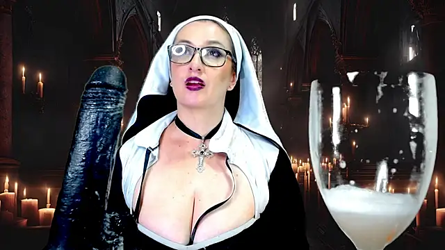 helenas fantasy online show from 12/15/24, 05:23