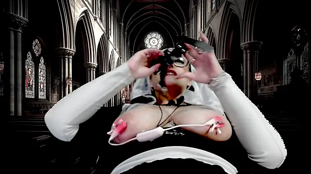 helenas fantasy online show from 01/25/25, 02:58