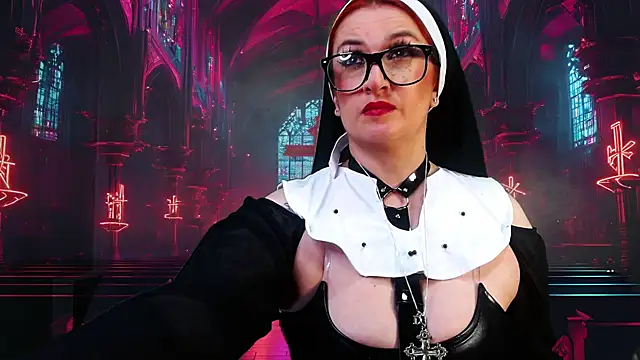 helenas fantasy online show from 01/31/25, 02:37