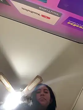 LunaAurora3 online show from 02/05/26, 07:13