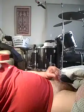 Snapshot of iambradz chatting on 10/02/25, 12:23 iambradz online show from 10/02/25, 12:23