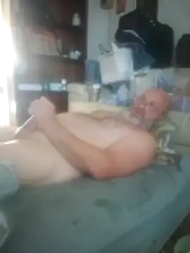 iambradz online show from 04/20/26, 11:28