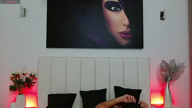 AnnaRos online show from 12/20/24, 10:22