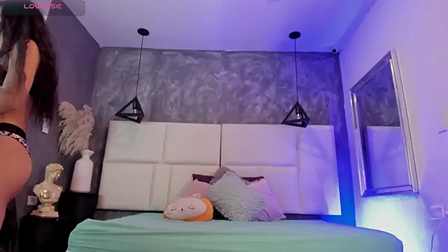 Sofia Clauss  online show from 07/12/26, 04:25