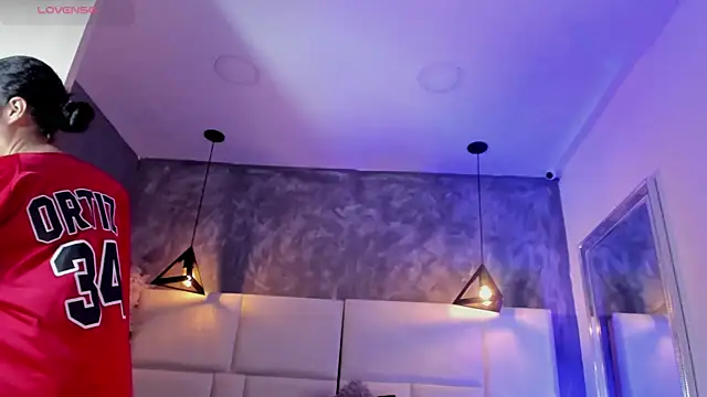 Sofia Clauss  online show from 07/23/26, 04:21