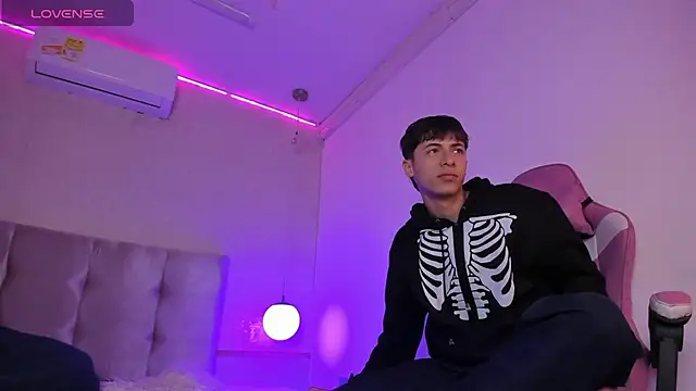 AlessandroDybala online show from 01/25/25, 12:26