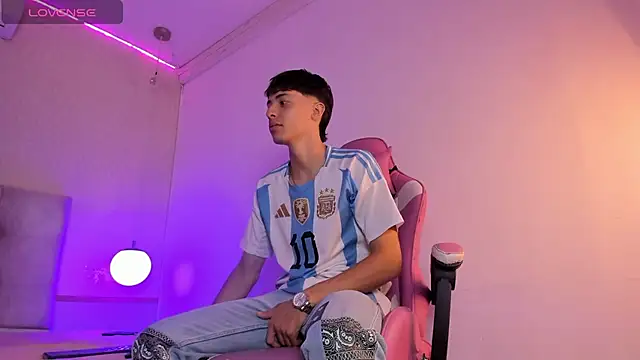 AlessandroDybala online show from 01/28/25, 12:11