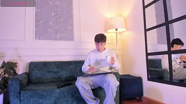 AlessandroDybala online show from 11/18/25, 12:31