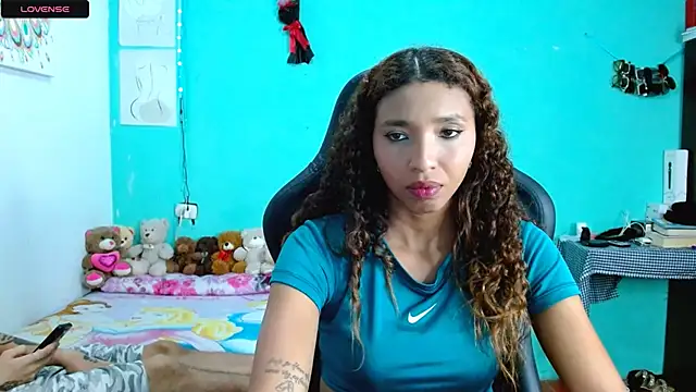 sensitive brunette online show from 02/03/26, 10:59